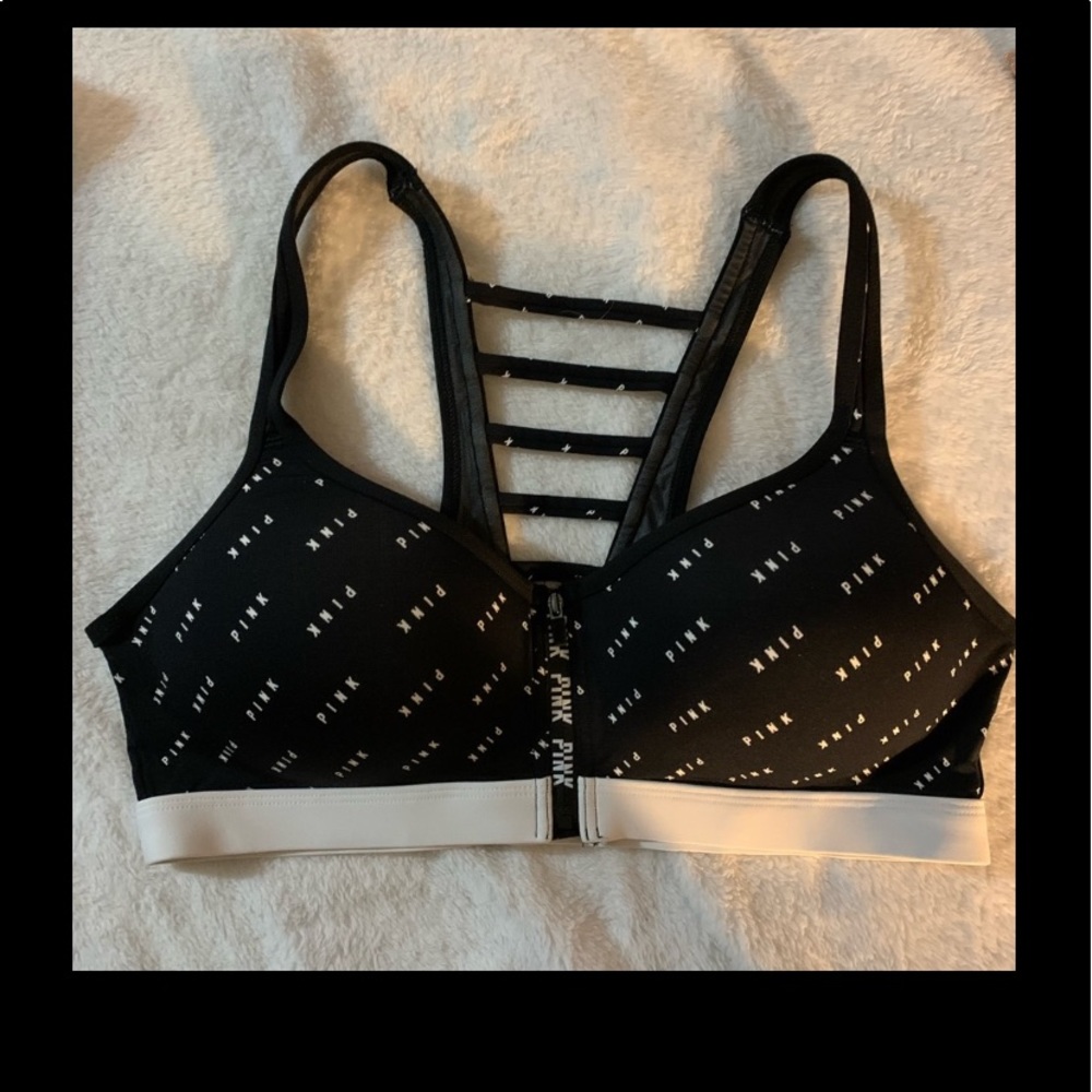 PINK Ultimate Front Close Sport Bra